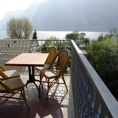 Bellariva Apartman Riva del Garda